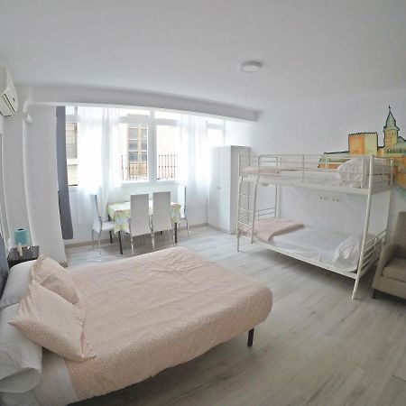 Mesonhomes Suites Center - Stay & Work Granada Eksteriør bilde