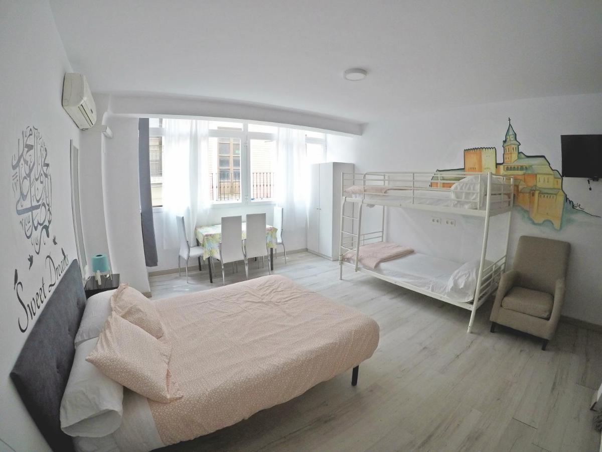 Mesonhomes Suites Center - Stay & Work Granada Eksteriør bilde