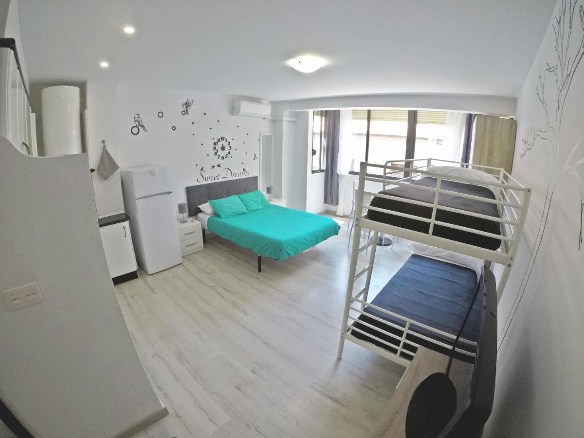 Mesonhomes Suites Center - Stay & Work Granada Eksteriør bilde